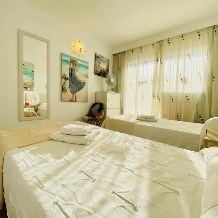 Orange And White In Yumbo Apartment San Bartolome de Tirajana (Gran Canaria)